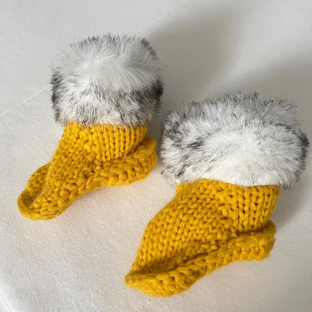 Cozy Golden Yellow Knit Baby Booties with Faux Fur Trim